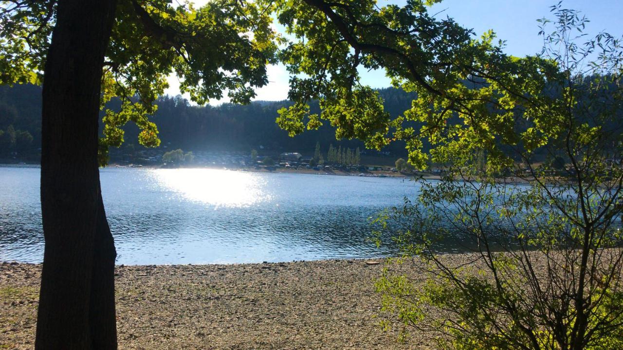 Schlossberg Apartments & Garten In Der Natur & Unweit Vom "Thueringer Meer" Unterwellenborn Eksteriør bilde